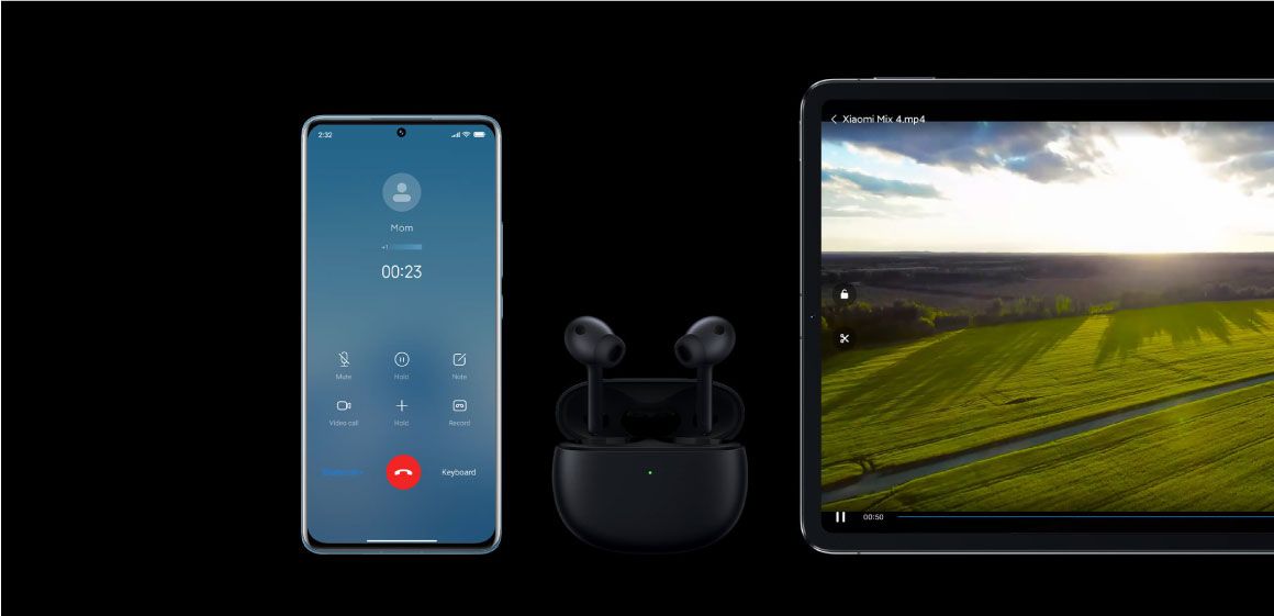 Xiaomi Buds 3 conectado a un smartphone y una tablet