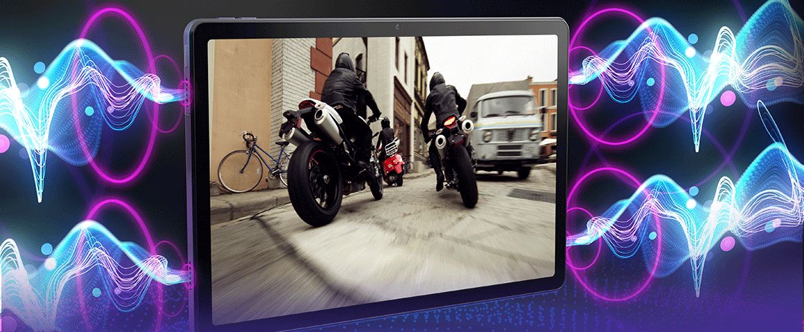 Tableta tabM10 plus con fotografía de motocicletas sobre fondo de ondas