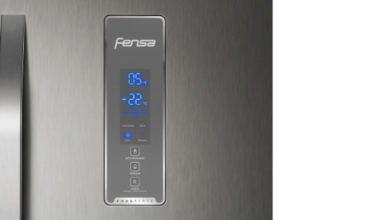 Panel de control con el Refrigerador Fensa DQ79S