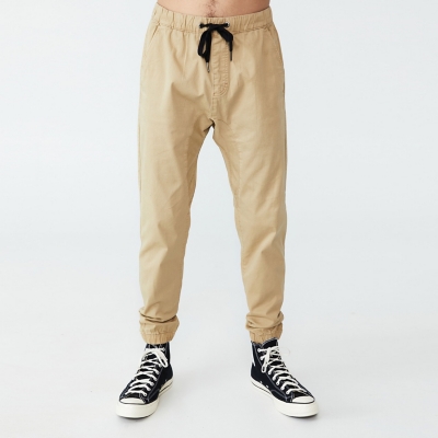 Pantalon Jogger Slim Fit Hombre Cotton On