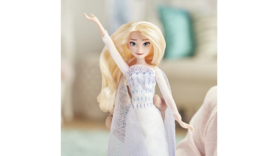 Disney Frozen Elsa Aventura musical - Muñeca que canta la canción 