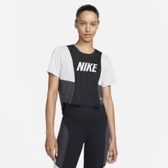 Nike - Nike Sports T-Shirts Fitness Mujer