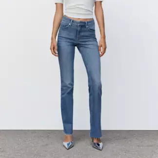 MANGO - Jeans Flare Tiro Medio Mujer Mango