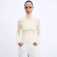 MANGO - Sweater Canalé Cuello Alto Mujer Mango