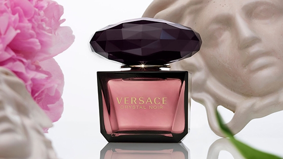 Miniaturas femeninas versace perfumes diamantes colección fragancias Versace