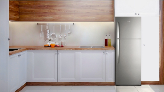 Su diseño sofisticado y sus terminaciones de acero inoxidable, hacen que el refrigerador Fensa Advantage 5300 luzca increíble en cualquier espacio.