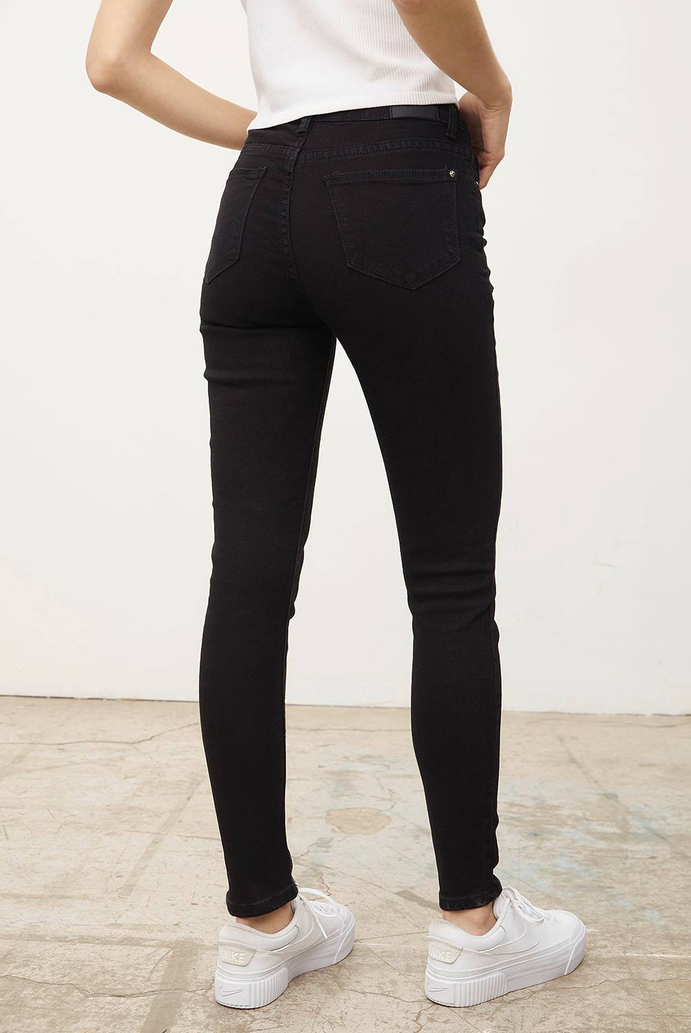 SYBILLA - Jeans Skinny Emily Tiro Medio Mujer Sybilla