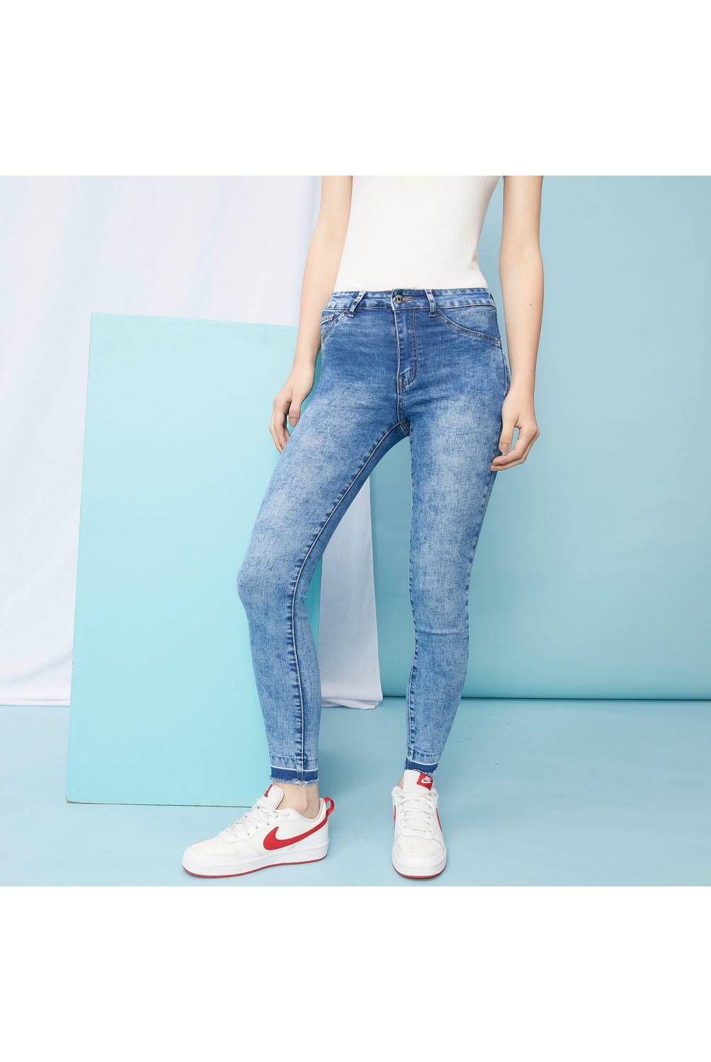 SYBILLA Jeans Cropped Noah Tiro Alto Mujer Sybilla