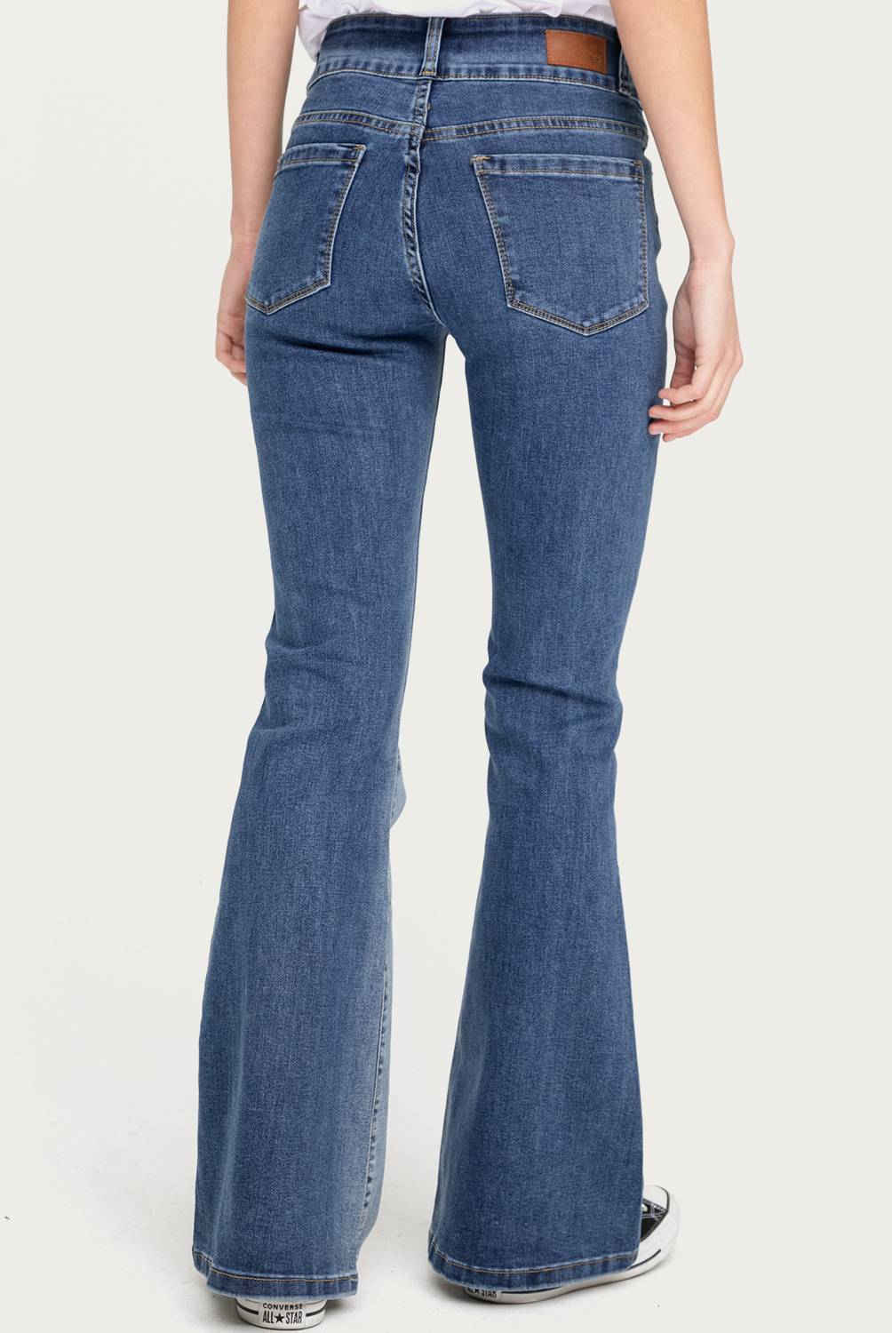 BASEMENT - Jeans Wide Leg Tiro Medio Mujer