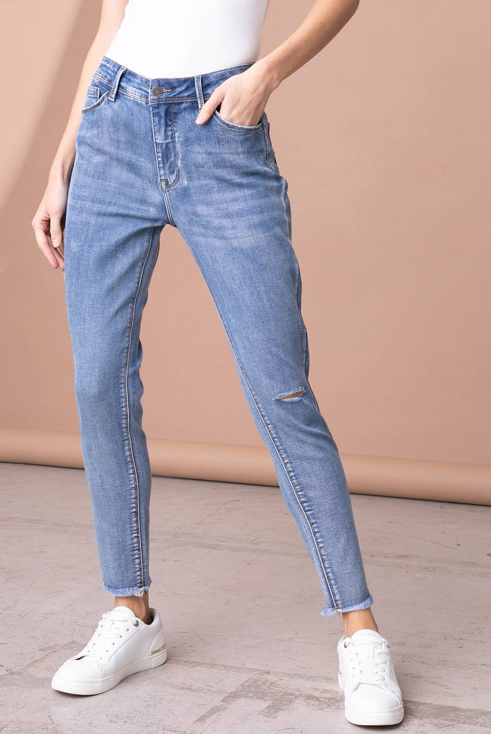 BASEMENT/Jeans Skinny Tiro Alto Mujer Basement
