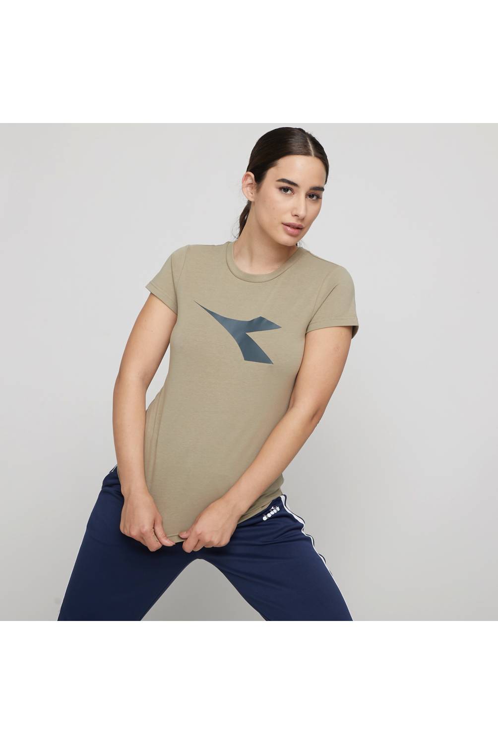 DIADORA Polera Deportiva Manga Corta Mujer Diadora falabella