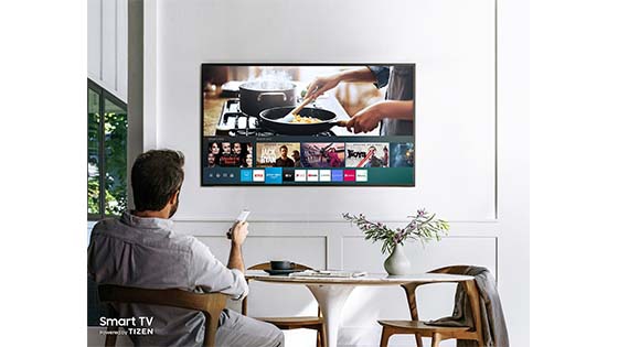 The Frame Smart 4K TV 2020 + Marco