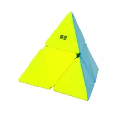QIYI - 2x2x2 Pyraminx Cubo Mágico Qiyi