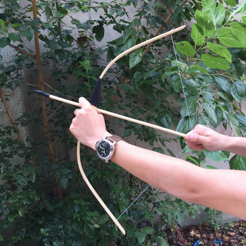 GENERICO Arco y flechas de madera de Bambú liviano y seguro.