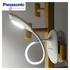PANASONIC - Lámpara de lectura recargable con clip