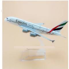 GENERICO - Avión metal Coleccionable Emirates escala 1400