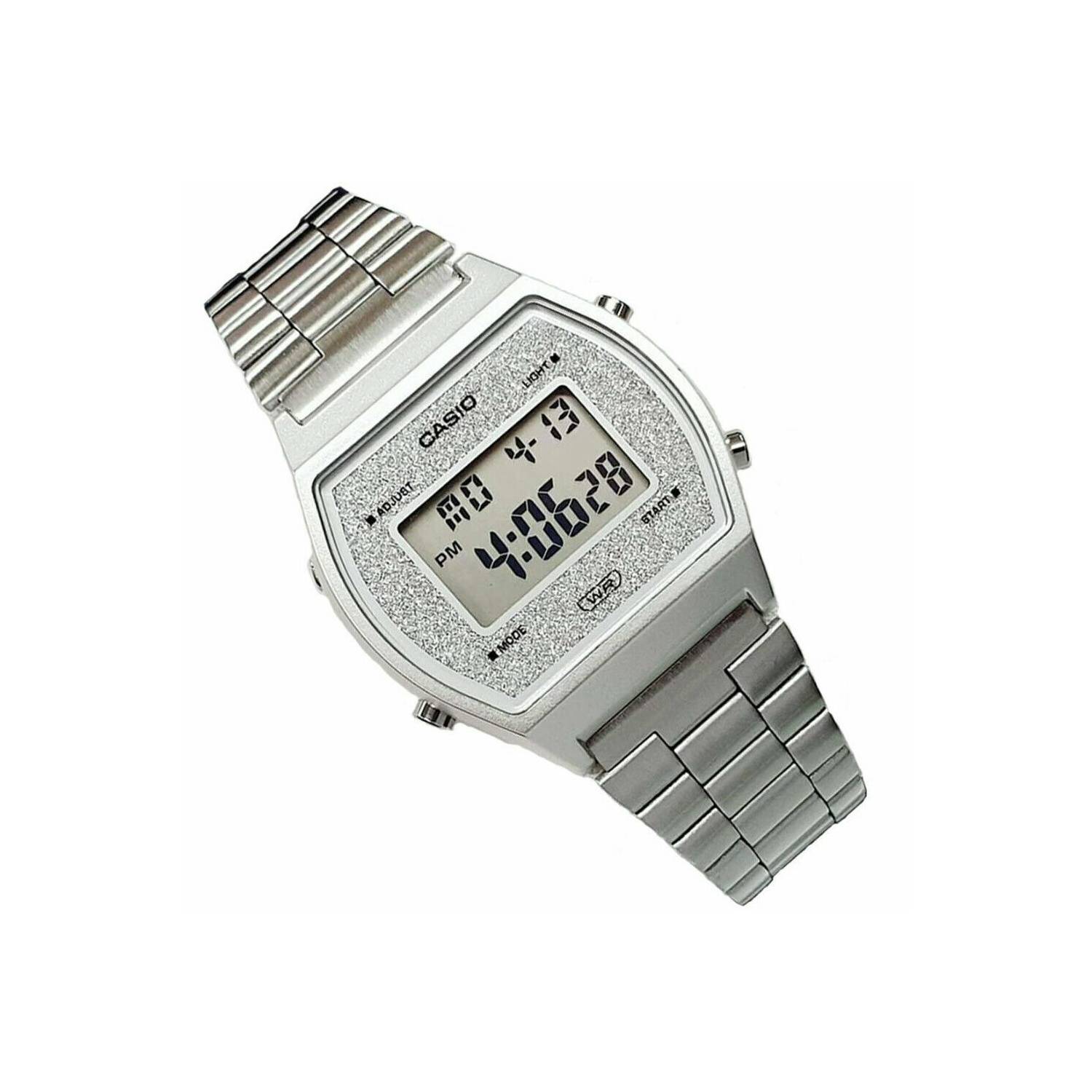Casio Reloj digital para mujer con pulsera de metal LA-670WA-4,  Plateado/Plateado, Pulsera