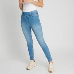 CURVI - Jeans Calza Con Pretina Alta CURVI