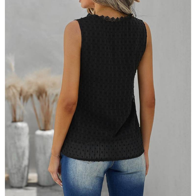 Blusa unicolor ribete en abanico con encaje