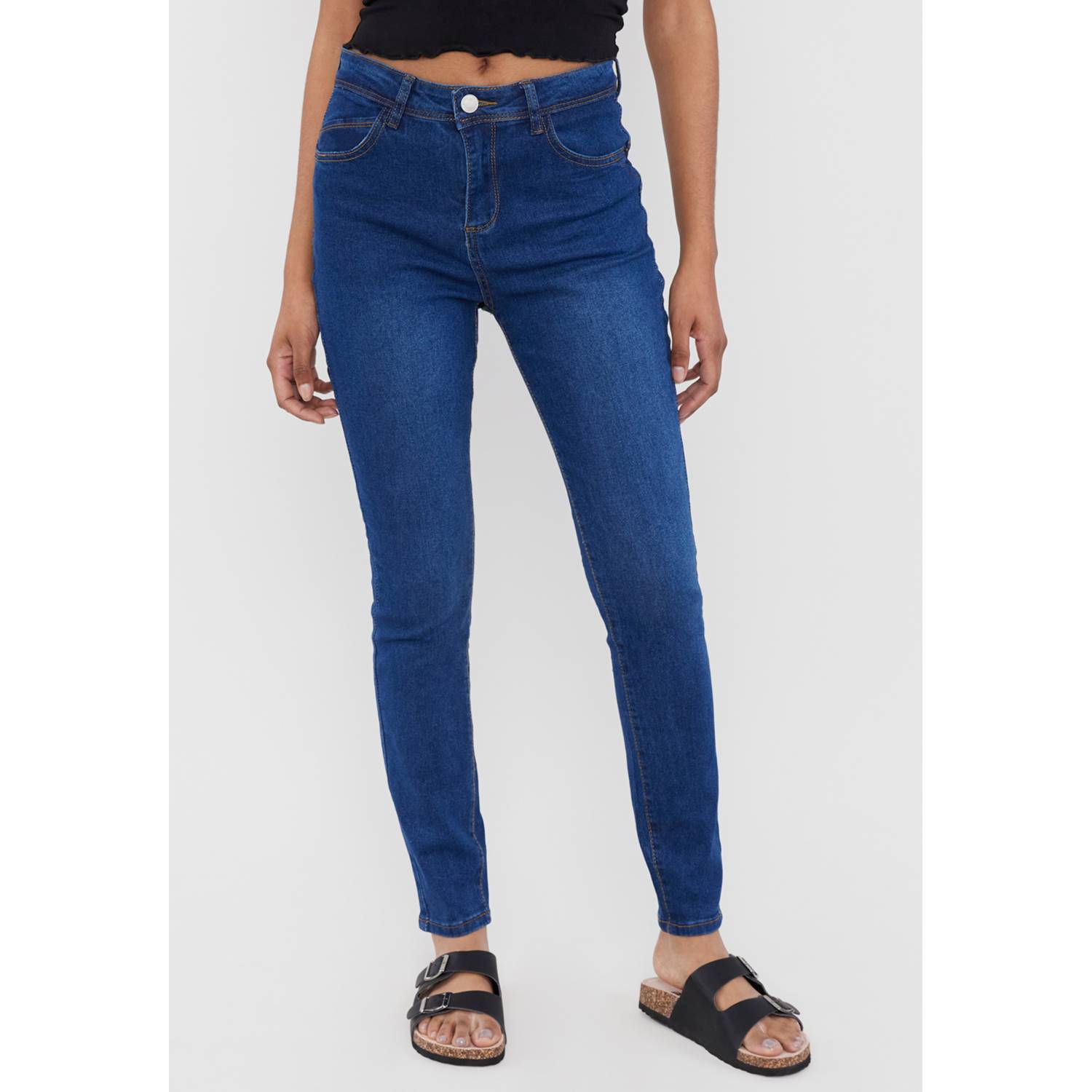 Queens jeans - Pantalón jean push up control abdomen pretina alta material  tipo strech piel durazno color azul oscuro stone para dama disponible desde  talla 6 hasta 16. . . . . #