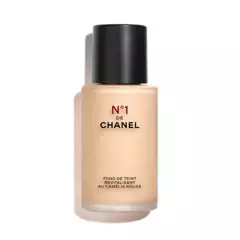 CHANEL - N°1 de Chanel Red Camellia Revitalizing Foundation B20