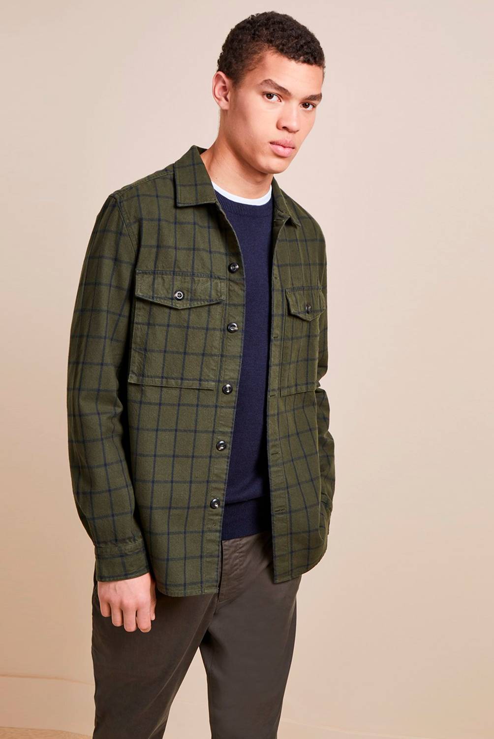 FRENCH CONNECTION - Camisa Yarn Verde Militar