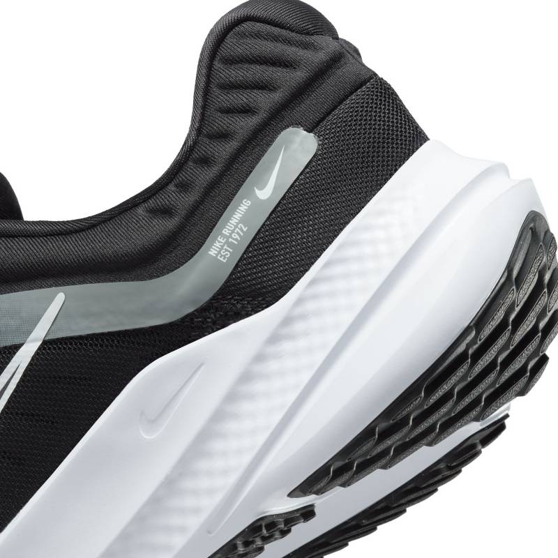 Tenis Nike para Hombre Running Quest 5 NIKE