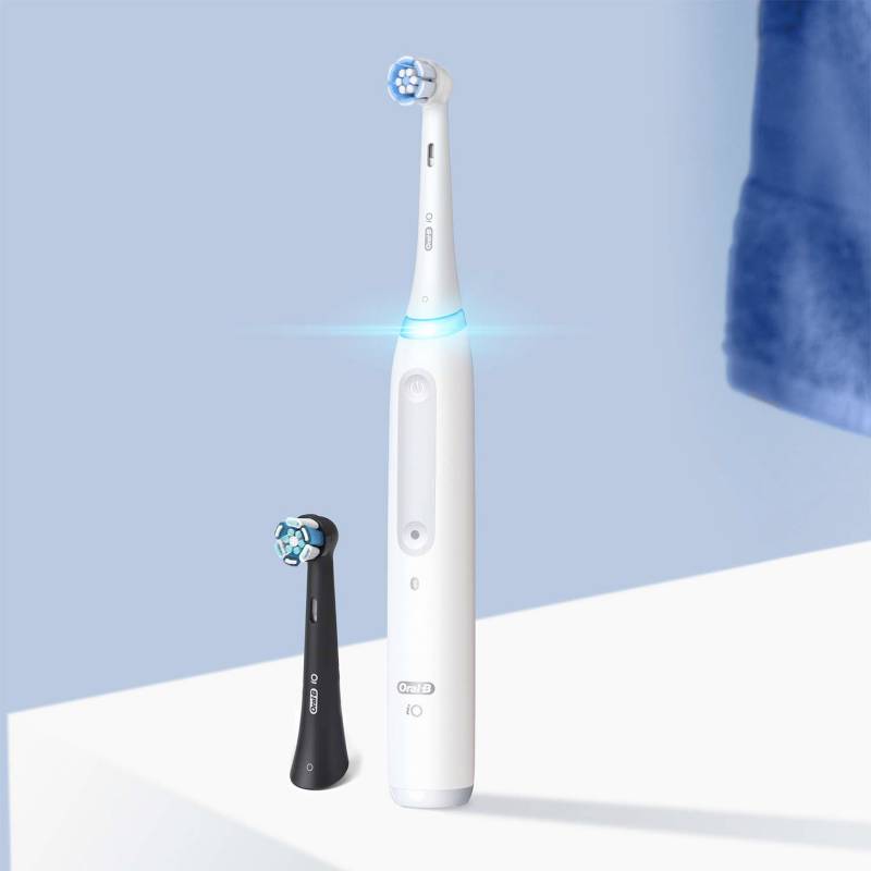 Oral-B iO Series 4 Cepillo de dientes eléctrico con (1) cabezal de cepillo,  recargable, azul helado