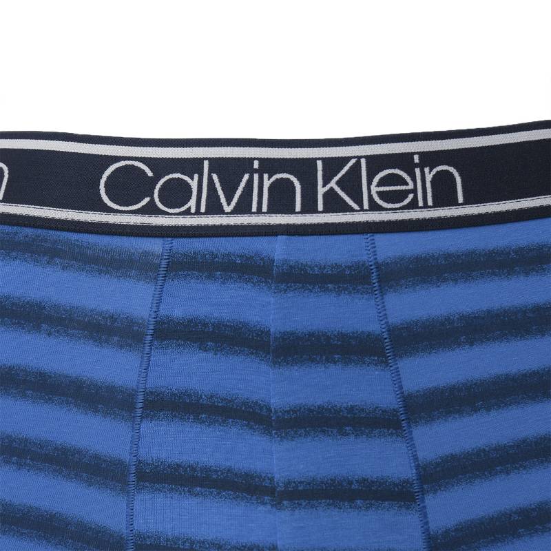 Calvin Klein Jeans - Tienda de ropa en Salvador