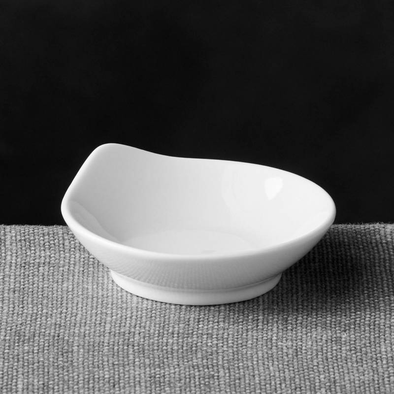 CRATE & BARREL - Bowl de Salsas en Porcelana 8 cm 