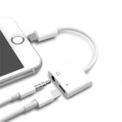 GENERICA - Adaptador 2 En 1 iPhone Audífonos 3.5 y Carga Lightning  GL-029