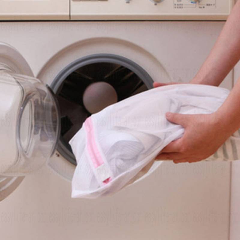 Bolsa para lavar ropa delicada en lavadora
