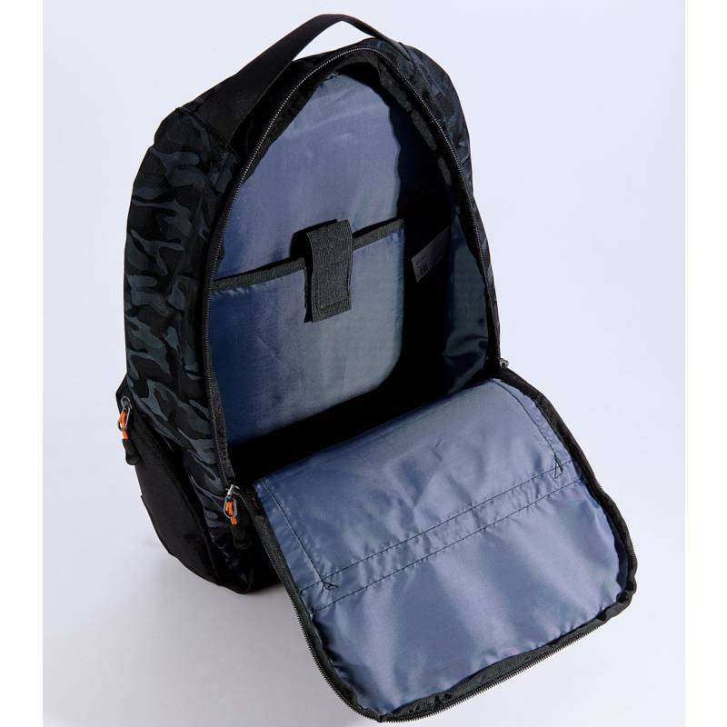 Morral para hombre unicolor con bolsillos en parte frontal Ref. 828800