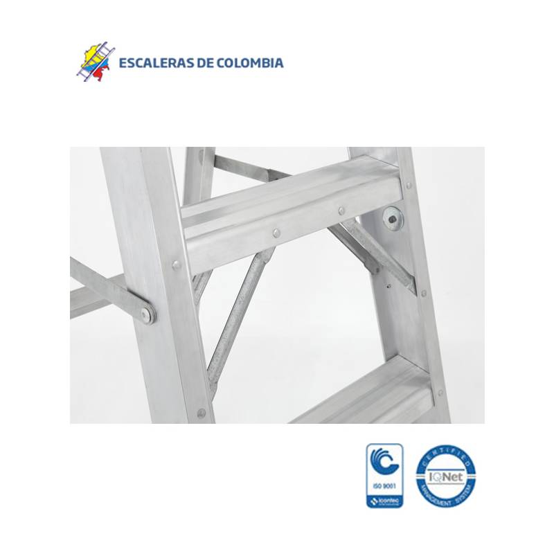 Escalera Aluminio Tijera 7 Pasos / 2.10 Metros 102 Kg