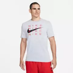 NIKE - Camiseta Hombre Nike Dry-Fit Tee Slub High Brand Read - Gris.