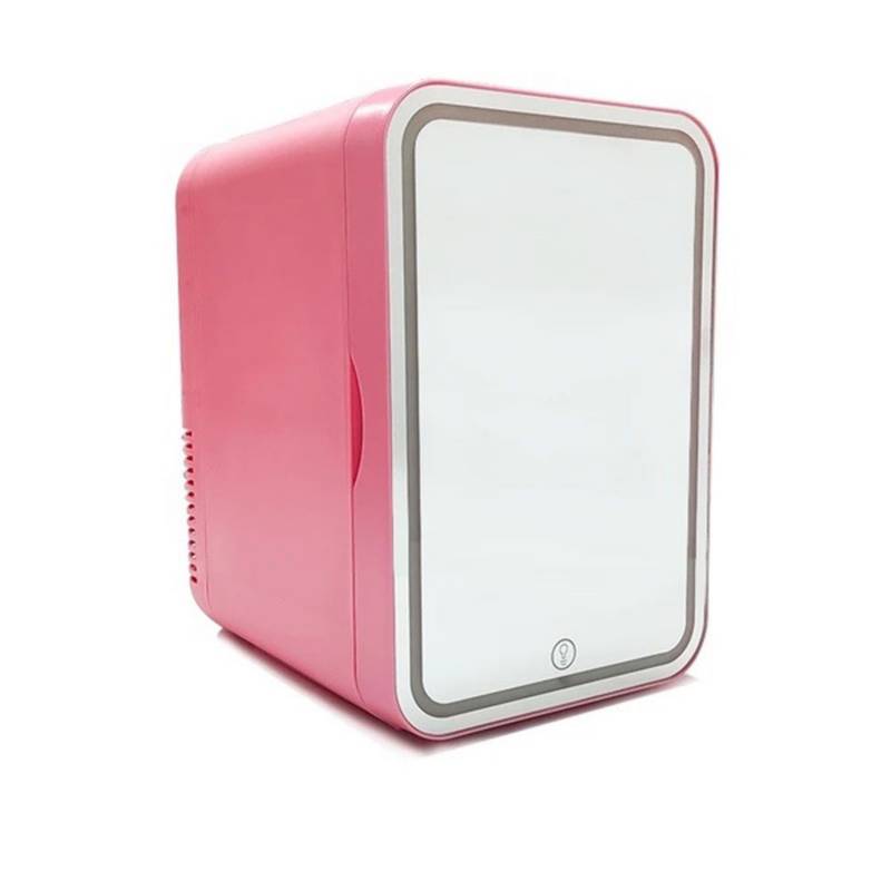 El electrodoméstico más vendido de  es esta nevera mini portátil  disponible en 3 colores