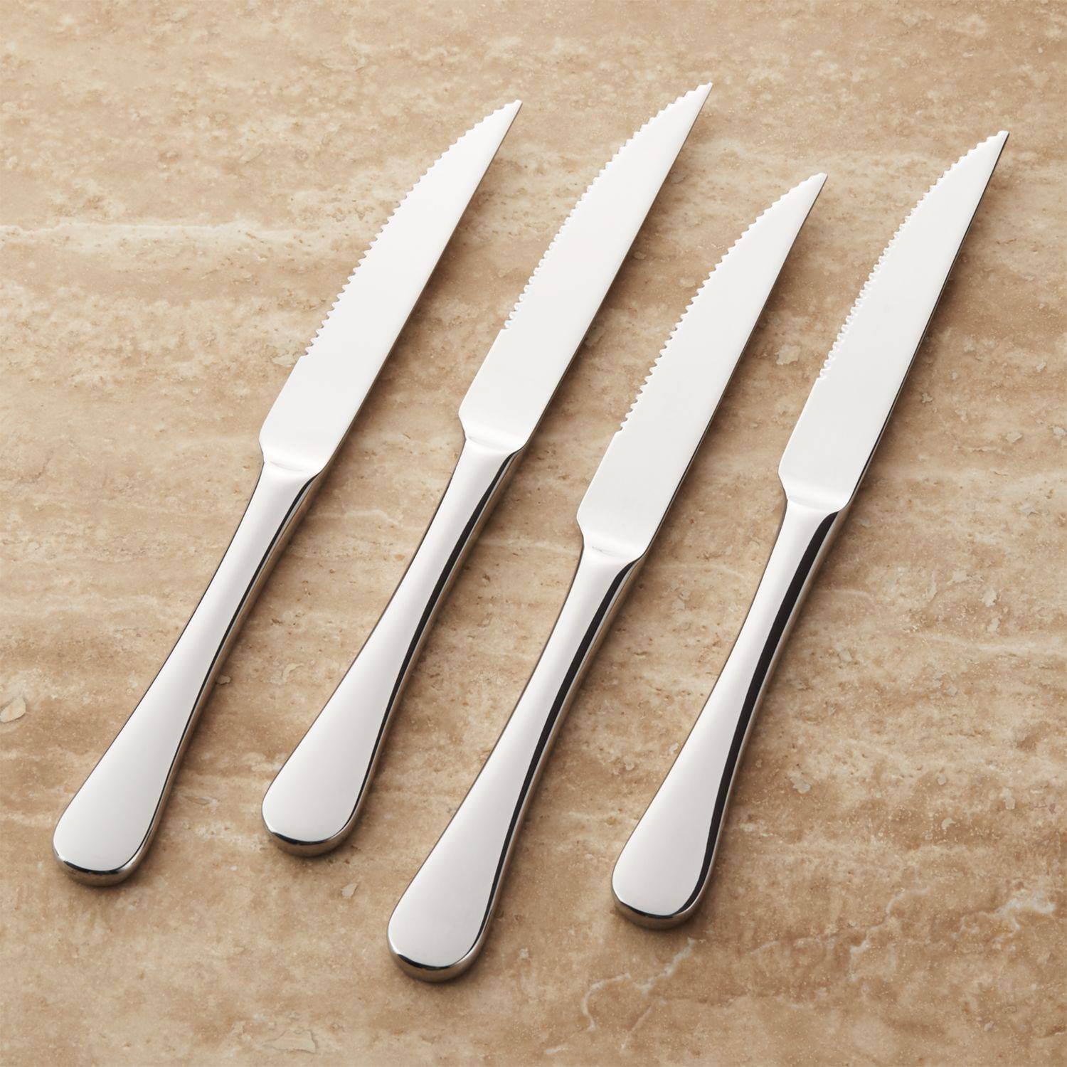 Juego de 4 Cuchillos para Carne Caesna CRATE & BARREL