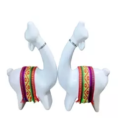 PERU - Adorno  Decorativo pareja vicuñas blancas en ceramica con telar andino