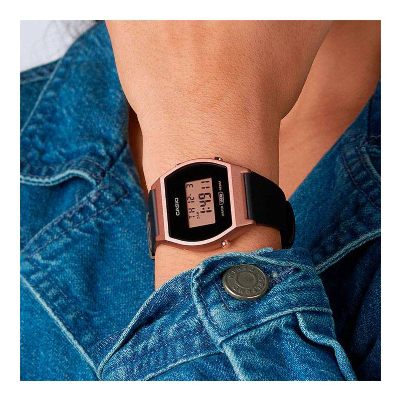 Reloj Casio Vintage Digital Mujer Negro y Rosa LW-204-1AEF