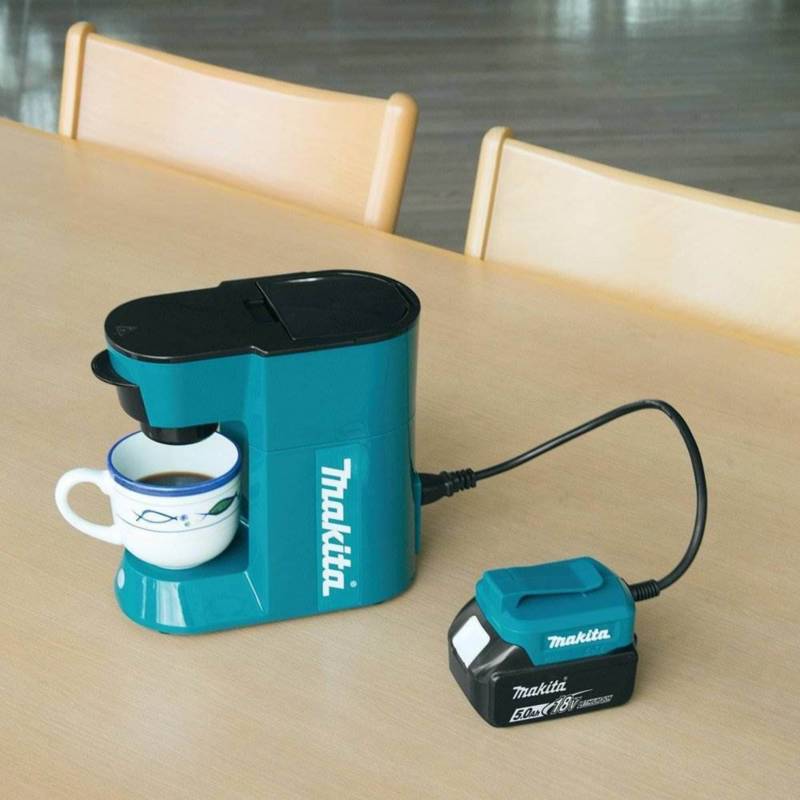 Cafetera Inalámbrica 18V LXT 250 ml Baretool Makita DCM500Z MAKITA