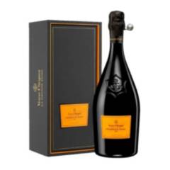 VEUVE CLICQUOT - Champagne VEUVE CLICQUOT La Grande Dame Botella 750ml