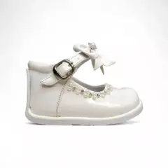 GENERICO - Zapato de Charol modelo pibe semi-ortopédico para bebé niña